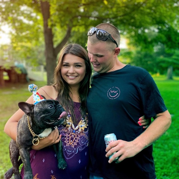 Meet your Posher, Megan - Picture 7 of 8